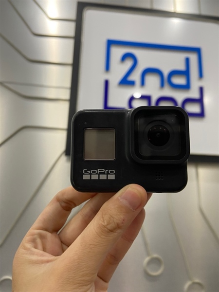 Gopro Hero 8 Black - Màu đen - Ngoại hình: 97% - Kèm Remote + 2 pin phồng + sạc remote