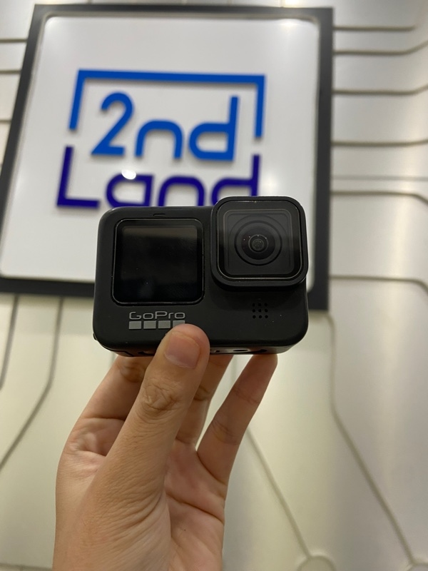 Gopro Hero 9 Black - Màu đen - Ngoại hình: 98% - Màn chớp khi nóng máy - Kèm 1 pin phồng nhẹ, dock sạc 3 pin, thẻ nhớ 64gb
