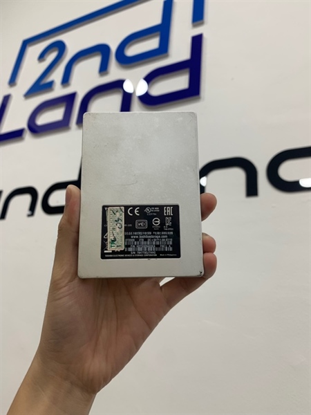 HDD di động Toshiba Canvio Slim, 2TB - Màu trắng - Ngoại hình: 98% - Body, kèm túi 2