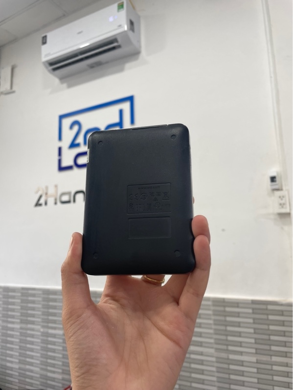 HDD di động WDC WD5000LPCX - 500gb - Màu đen - Ngoại hình: 98% - Sức khỏe tốt - Body