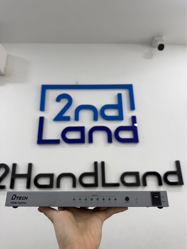 HDMI Splitter 1x8 3D 4kx2k - Model DT-7148 - Màu bạc - Ngoại hình 95% - Trầy nhiều , ố - Kèm nguồn