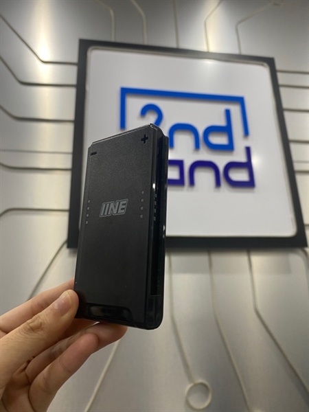 IINE Powerbank Grip Model L740 - Màu xám - Ngoại hình: 98% - FullBox 2