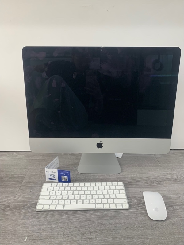 iMac 2019 - intel core i5 - 8GB/256GB - Màu xám - Ngoại hình: 97% - Màn ám hồng nặng, trầy body, bể kính gần cam - Kèm phím + chuột