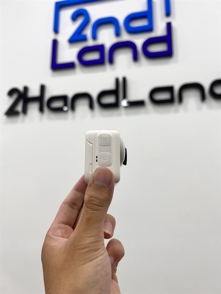 Insta 360 Go3 - 128GB - Màu trắng - Ngoại hình 98% - Loa rè - Kèm phụ kiện 1