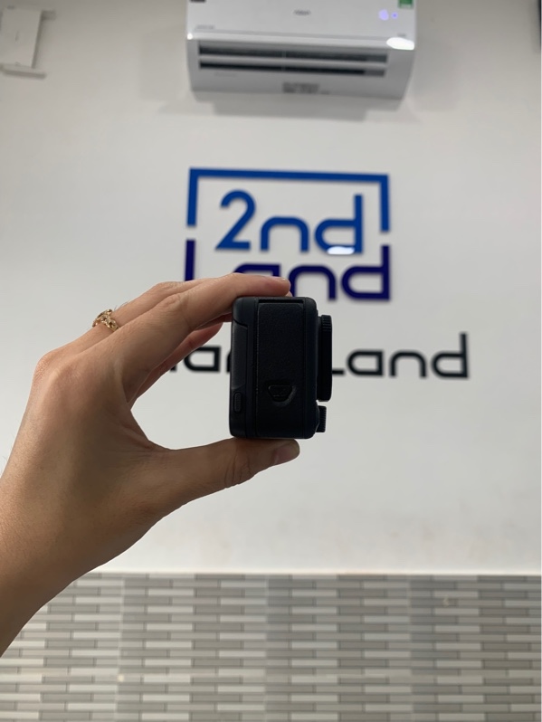 Insta360 ace pro 2 dual - Màu đen - Ngoại hình: 98% - Fullbox