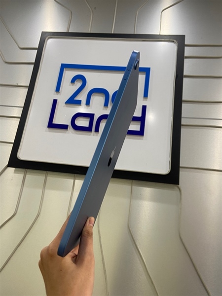 iPad A16 11” 2025 - ZA/A - 128GB - Pin 100% - Chu kì sạc 40 lần - Màu bạc - Ngoại hình: 98% - Kèm Box 1