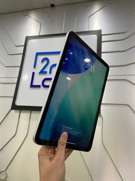 iPad A16 - ZA/A - 128GB - Bản Wifi - Pin 100% - Chu kì sạc 44 lần - Màu bạc - Ngoại hình: 99% - Kèm Box + sạc - Còn bảo hành đến T11/2026 3