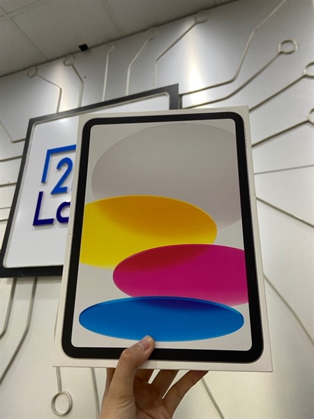 iPad A16 - ZA/A - 128GB - IOS 26 - Bản Wifi - Pin 100% - Sạc 13 lần - Màu bạc - Ngoại hình: 99% - FullBox