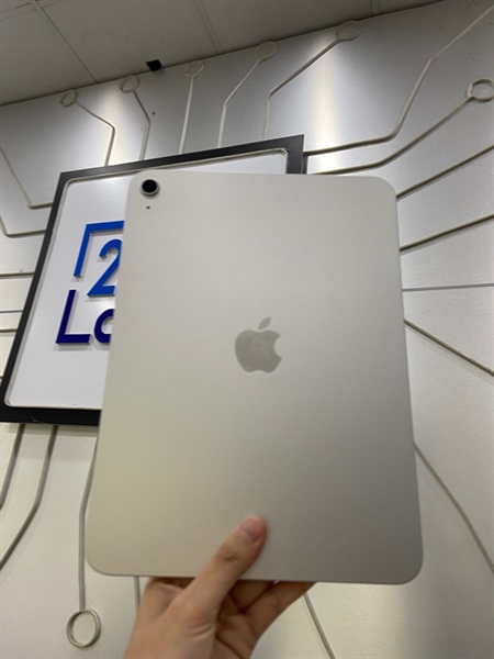 iPad A16 - ZA/A - 128GB - IOS 26 - Bản Wifi - Pin 100% - Sạc 13 lần - Màu bạc - Ngoại hình: 99% - FullBox 1