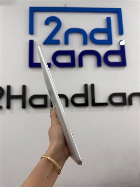 iPad Air 1 - J/A - IOS 12.5.7 - 16GB - 4G - Màu bạc - Pin thay 100% - Ngoại hình 97% - Hở màn , cấn góc , màn ám hồng nặng - Body 1