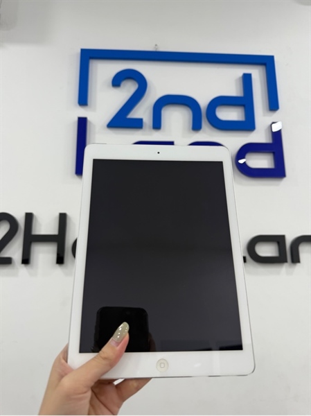 iPad Air 1 - J/A - IOS 12.5.7 - 16GB - 4G - Màu bạc - Pin thay 100% - Ngoại hình 97% - Hở màn , cấn góc , màn ám hồng nặng - Body 2