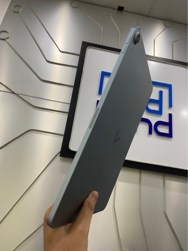 iPad Air 11 inch M2 - LL/A - 1TB - Bản Wifi - Pin 84% - Màu xanh - Ngoại hình: 97% - Cấn góc nhìu , màn sọc bỏ màn - Body