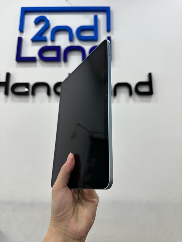 iPad Air 11 inch M3 Wifi - ZA/A - 256GB - IOS 26.5 - Pin 98% - Màu xanh - Ngoại hình 98% - Kèm box
