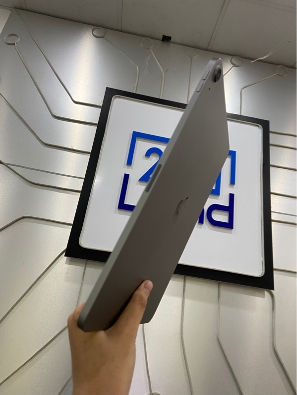 iPad Air 11inch M3 Wifi - ZP/A - 128GB - Pin 100% - Chu kỳ sạc 8 lần - Màu xám - Ngoại hình: 98% - Body