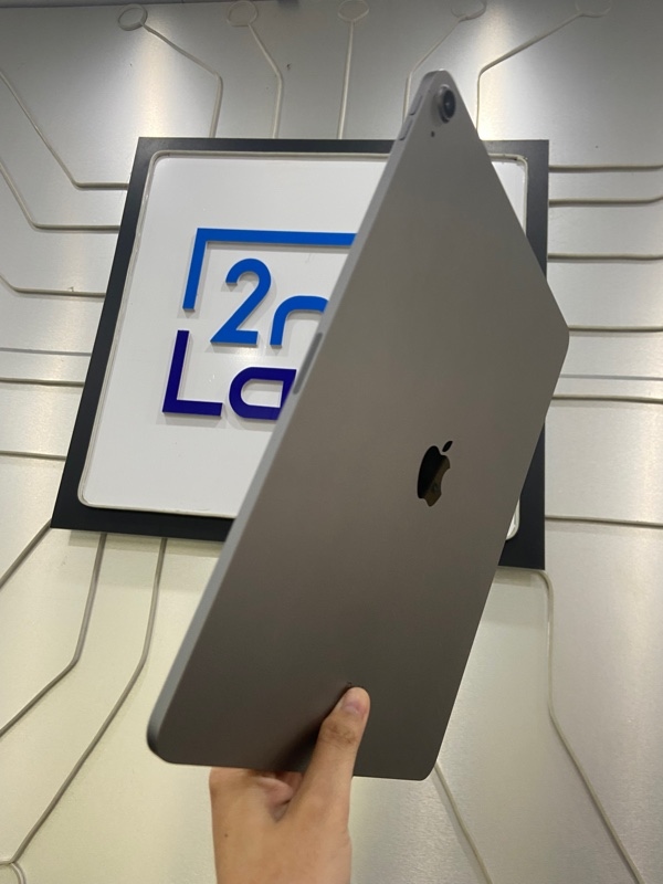 iPad Air 13 Inch M2 - ZA/A - 128GB - Pin 100% - Màu xám - Ngoại hình: 98% - FullBox - Còn bảo hành hãng T12/2026