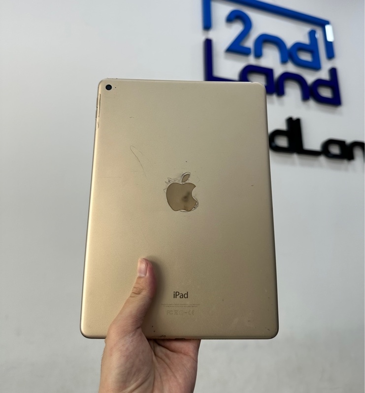 iPad Air 2 9.7ich Wifi - TH/A - 32GB - IOS 15.8.3 - Pin 70% - Màu đồng - Ngoại hình 96% - Cong sườn, hở màn, màn hở sáng - Body ( SẢN PHẨM KHÔNG BẢO HÀNH )