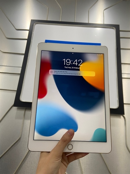 iPad Air 2 - ZP/A - 128GB - 4G - Pin 98% đã thay - Màu đồng - Ngoại hình: 97% - Body 2