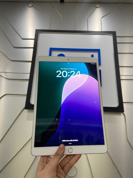 iPad Air 3 - 2J/A - 64GB - Bản 4G - Pin 87% - Màu bạc - Ngoại hình: 97% - Trầy lưng, viền ám vàng, phản quang góc trái dưới - Body 2