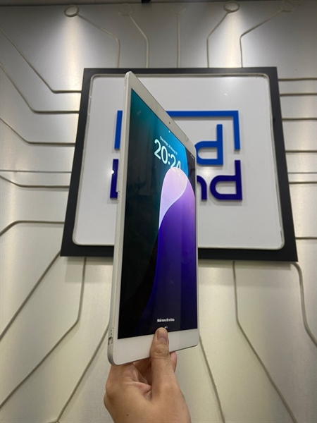 iPad Air 3 - 2J/A - 64GB - Bản 4G - Pin 87% - Màu bạc - Ngoại hình: 97% - Trầy lưng, viền ám vàng, phản quang góc trái dưới - Body 3