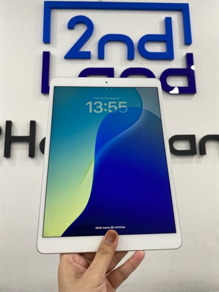 iPad Air 3 - J/A - IOS 18.2 - 4G - 64GB - Màu bạc - Pin 91% - Ngoại hình 97% - Cấn góc, ám vàng - Body 1