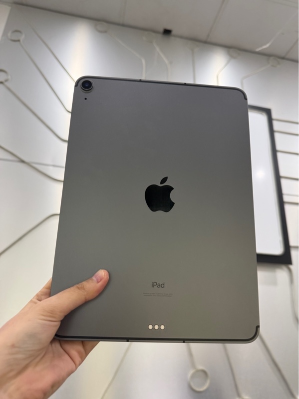 iPad Air 4 - LL/A - IOS 17.2 - 4G - 64GB - Màu xám - Pin 90% - Ngoại hình 98% - Body