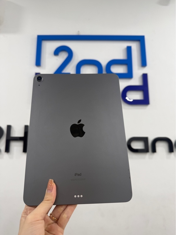 iPad Air 4 - LL/A - ios 26.3 - Wifi - 64gb - Màu xám - Pin 94% - Ngoại hình 97% - Màn ám hồng , phản quang , bụi trong , lưng hằn ốp , viền trầy - Body