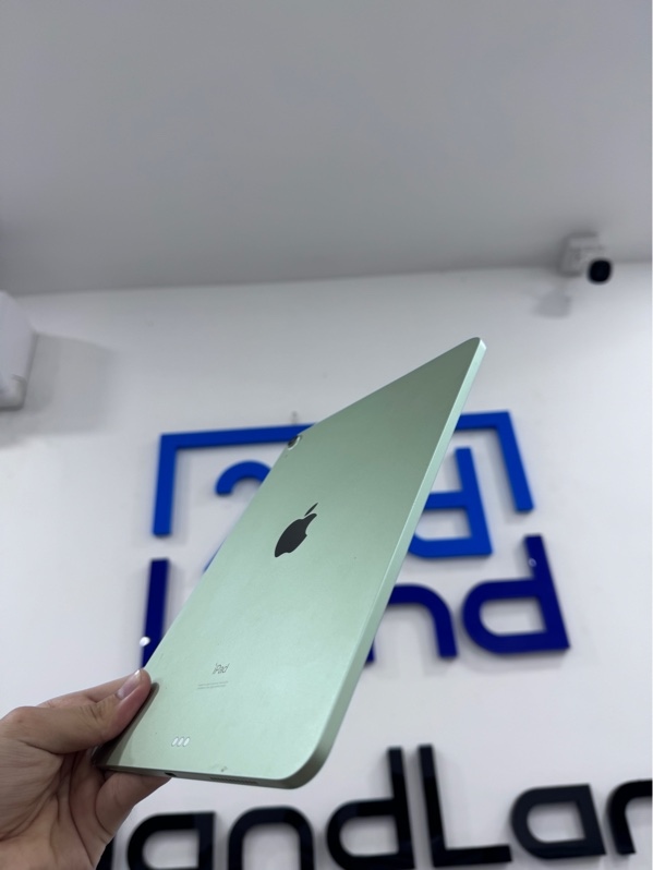 iPad Air gen 4 - ZA/A - IOS 26.5 - Wifi - 64GB - Màu xanh - Pin thay 100% - Ngoại hình 97% - Trầy cấn góc, màn ám hồng, phản quang - Body