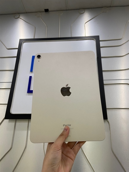 iPad Air Gen 5 - LL/A - 64GB - IOS 26 - Bản Wifi - Pin 87% - Màu trắng - Ngoại hình: 97% - Màn trầy - Body