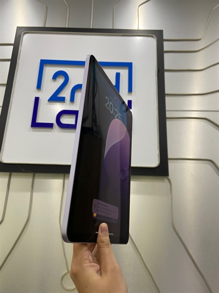 iPad Air M2 11 inch - ZA/A - 128GB - Bản Wifi - Pin 90% - Màu tím - Ngoại hình: 98% - Màn ám hồng nhẹ - Kèm Box 3