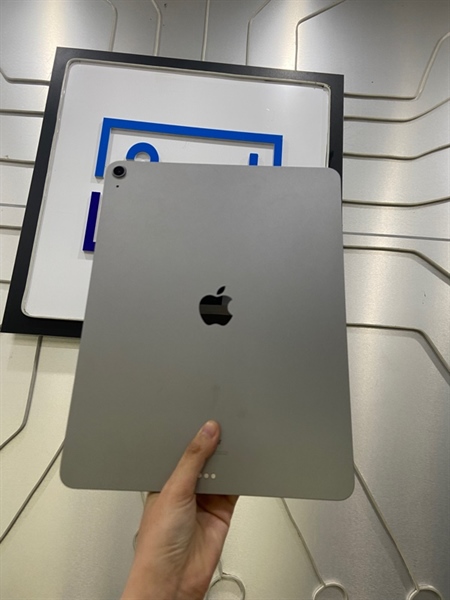 iPad Air M2 13 inch - ZA/A - 128GB - Bản Wifi - Pin 92 (Chu kì sạc 138) - Màu xám - Ngoại hình: 99% - Mã hàng trưng bày - FullBox