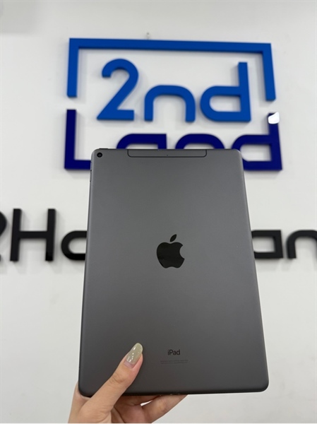 iPad air ( thế hệ 3) - X/A - IOS 17.7 - bản 4G - 64GB - Màu xám - Pin 91% - Ngoại hình 97% - cấn góc , màn phản quang, màn ám nhẹ - Kèm sạc