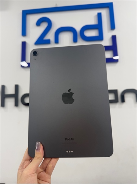 iPad Air thế hệ 5 - ZA/A - IOS 18.6 - Wifi - 64GB - Màu xám - Pin 95% - Ngoại hình 98% - Kèm Box , sạc 1