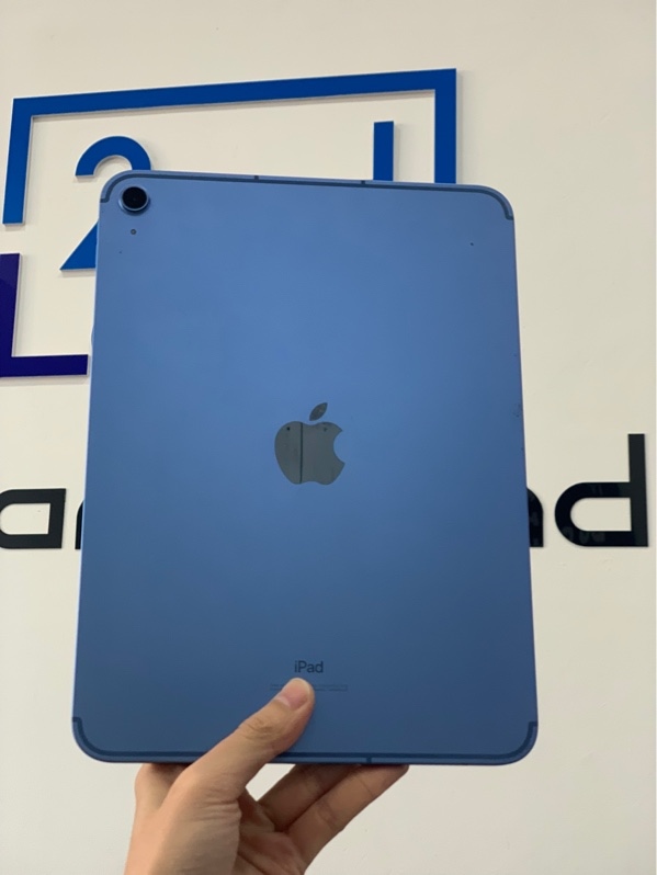 iPad Gen 10 4G - LL/A - 64GB - Màu xanh - Pin 78% - Ngoại hình: 97% - Màn phản quang 1 điểm, ám nhẹ, trầy body - Body
