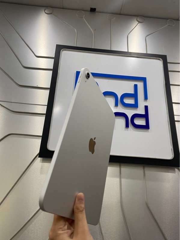 iPad Gen 10 - ZA/A - 256GB - Bản Wifi - Pin 100% - Màu bạc - Ngoại hình: 99% - FullBox - BH 2/4/2027