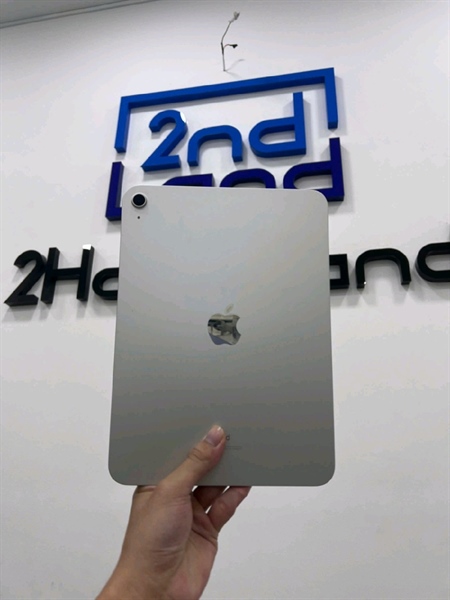 iPad Gen 10 - ZA/A - 64GB - IOS 18.3.2 - Pin 100% - Bản wifi - Màu bạc - Ngoại hình 98% - Còn bảo hành đến ngày 21/11/2025 - Fullbox