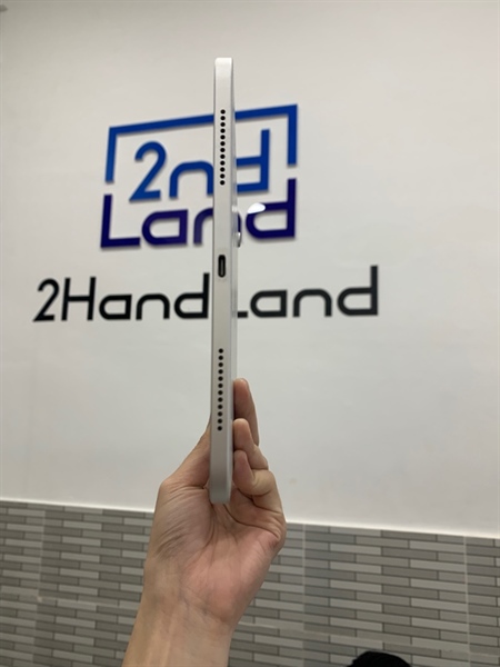 iPad Gen 10 - ZA/A - 64GB - Wifi - Màu bạc - Pin 84% - Ngoại hình: 97% - Cấn góc, màn ép kính - Body 1