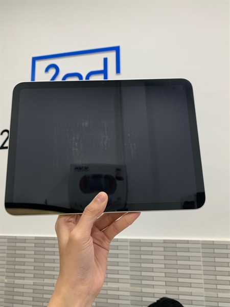 iPad Gen 10 - ZA/A - 64GB - Wifi - Màu bạc - Pin 84% - Ngoại hình: 97% - Cấn góc, màn ép kính - Body 2