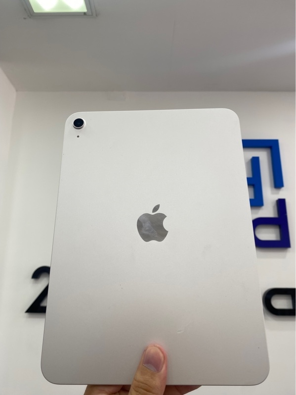 iPad Gen 11 A16 11 inch Wifi - ZA/A - 128GB - Pin 100% - Chu kỳ sạc 63 - Màu bạc - Ngoại hình: 97% - Trầy viền, cấn - Body