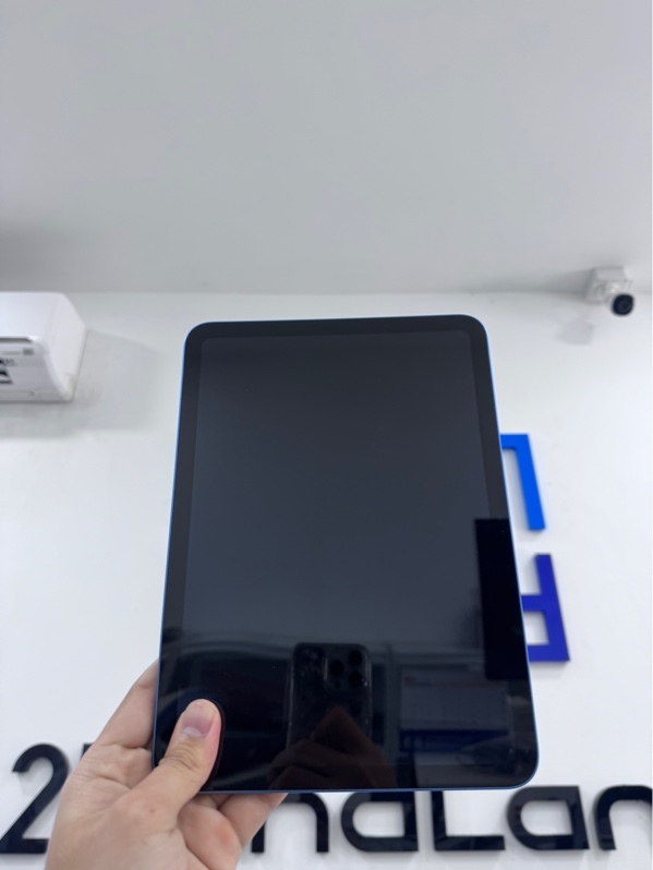 iPad gen 11 A16 - ZA/A - 128Gb - bản wifi - iOS 27.0 - Màu xanh - Pin 99%, chu kỳ sạc 72 - Ngoại hình 98% - Fullbox