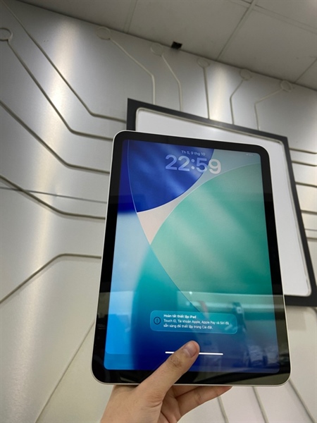 iPad Gen 11 A16 - ZA/A - 128GB - Pin 100% - Chu kì sạc 62 lần - Màu bạc - Ngoại hình: 99% - Kèm Box 3