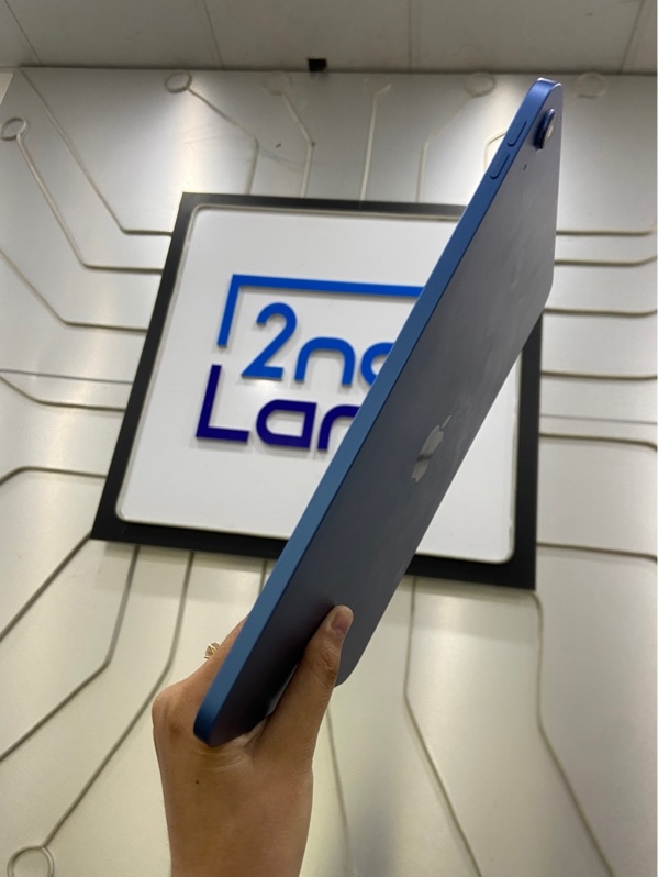 iPad Gen 11 A16 - ZA/A - 128GB - Pin 99% - Bản Wifi - Màu xanh - Ngoại hình: 98% - Viền ám xanh nhẹ - FullBox