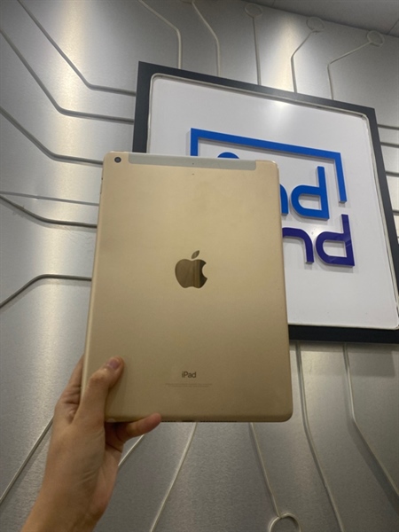 iPad Gen 5 - Bản 4G - 32GB - J/A - Pin 86% - Màn hồng viền - Màu Gold - Ngoại hình 97% - Body