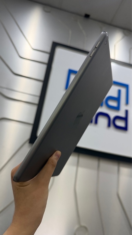 iPad Gen 6 - LL/A - IOS 17.7.3 - 128GB - Màu xám - Ngoại hình: 97% - Body