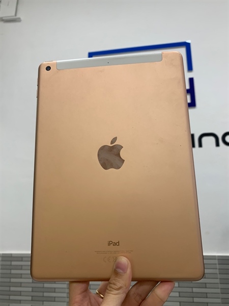 iPad Gen 6 - ZA/A - 128GB - 4G - Màu hồng - Pin 100% linh kiện chu kì sạc 1 lần - Ngoại hình: 97% - Màn ám hồng 4 góc, cấn 4 góc - Body