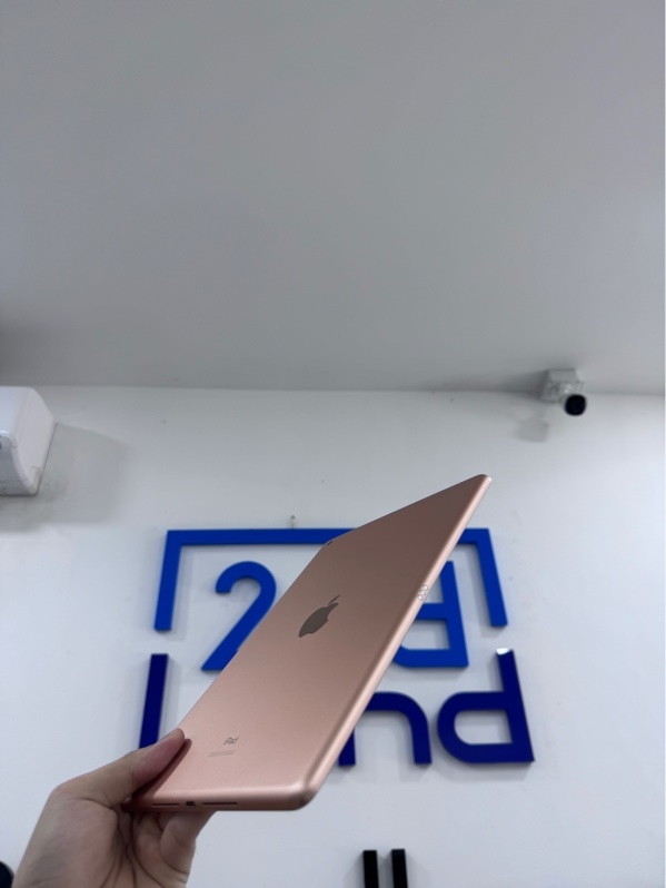 iPad gen 7 - 10.2 inch - 32Gb - bản wifi - ZA/A - iOS 18.7.2 - Màu hồng - Pin 88%, chu kỳ sạc 381 - Ngoại hình 97,5% - Viền xước nhẹ, màn ám vàng viền - Body