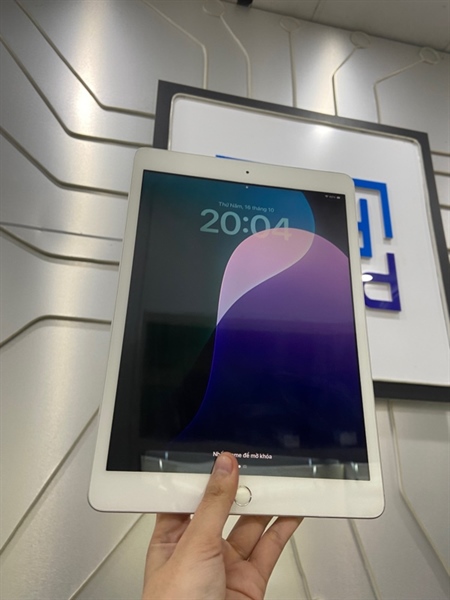 iPad Gen 7 - J/A - 32GB - Pin 84% - Màu bạc - Ngoại hình: 97% - Body 2