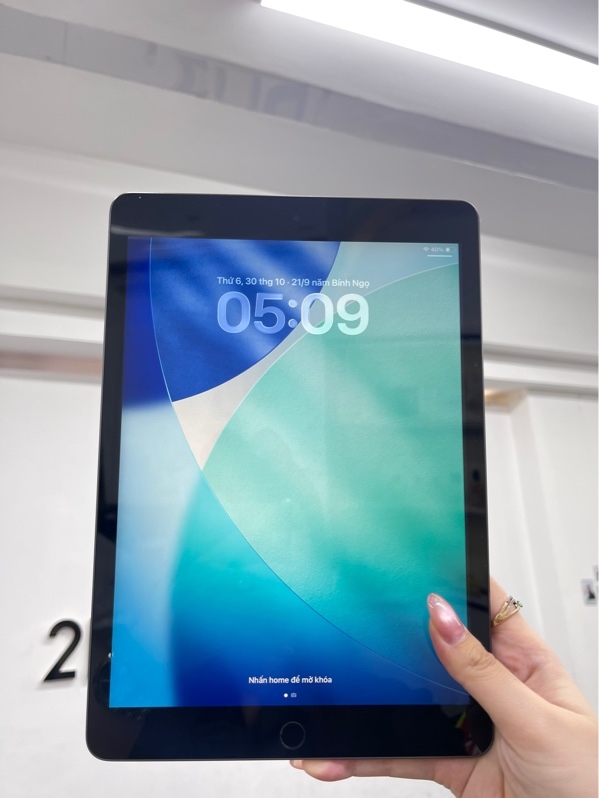 iPad Gen 8 - Wi-Fi - KH/A - iOS 18.6.2 - 32GB - Màu xám - Pin 85% chu kỳ sạc 540 - Ngoại hình 98% - Body