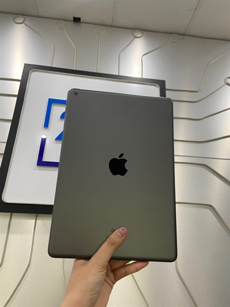 iPad Gen 9 - 10.2 inch 2022 - ZA/A - 64GB - Bản Wifi - Pin 91% ( chu kì 72 lần ) - Màu xám - Ngoại hình: 97% - màn phản quang vừa - FullBox 1