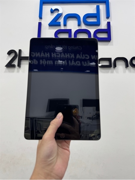 iPad Gen 9 (2021) 10.2inch Wifi - ZA/A - 64GB - IOS 26.2.1 - Pin 87% - Màu xám - Ngoại hình 97% - Cong Sườn , màn một đốm phản quang nhỏ - Body 3