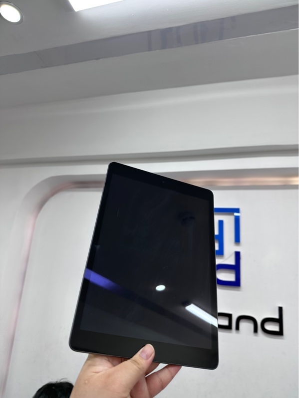 iPad Gen 9 - 4G - LL/A - IOS 26.2 - 64GB - Màu đen - Pin 97% - Ngoại hình 97% - Màn ám hồng - Body